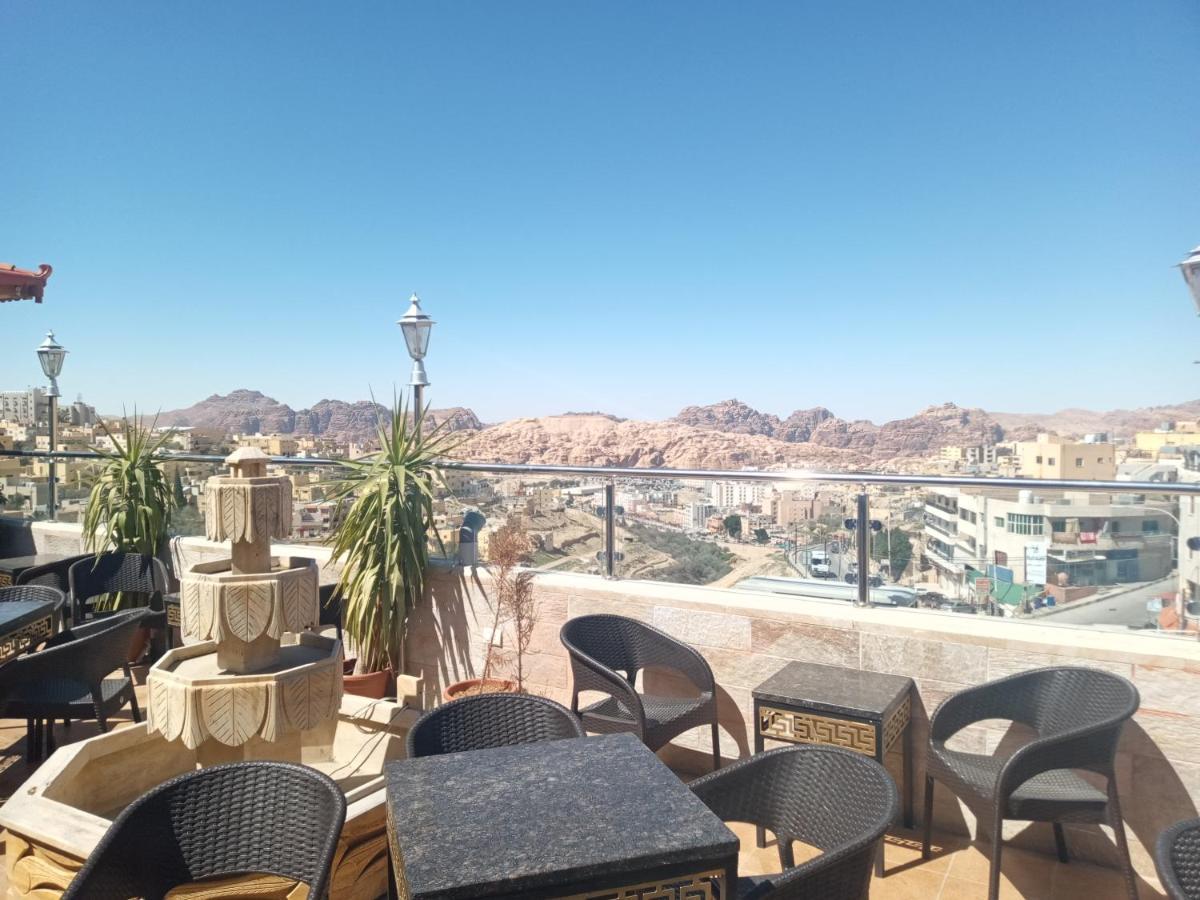 Petra Visitors Hotel Wadi Musa Luaran gambar
