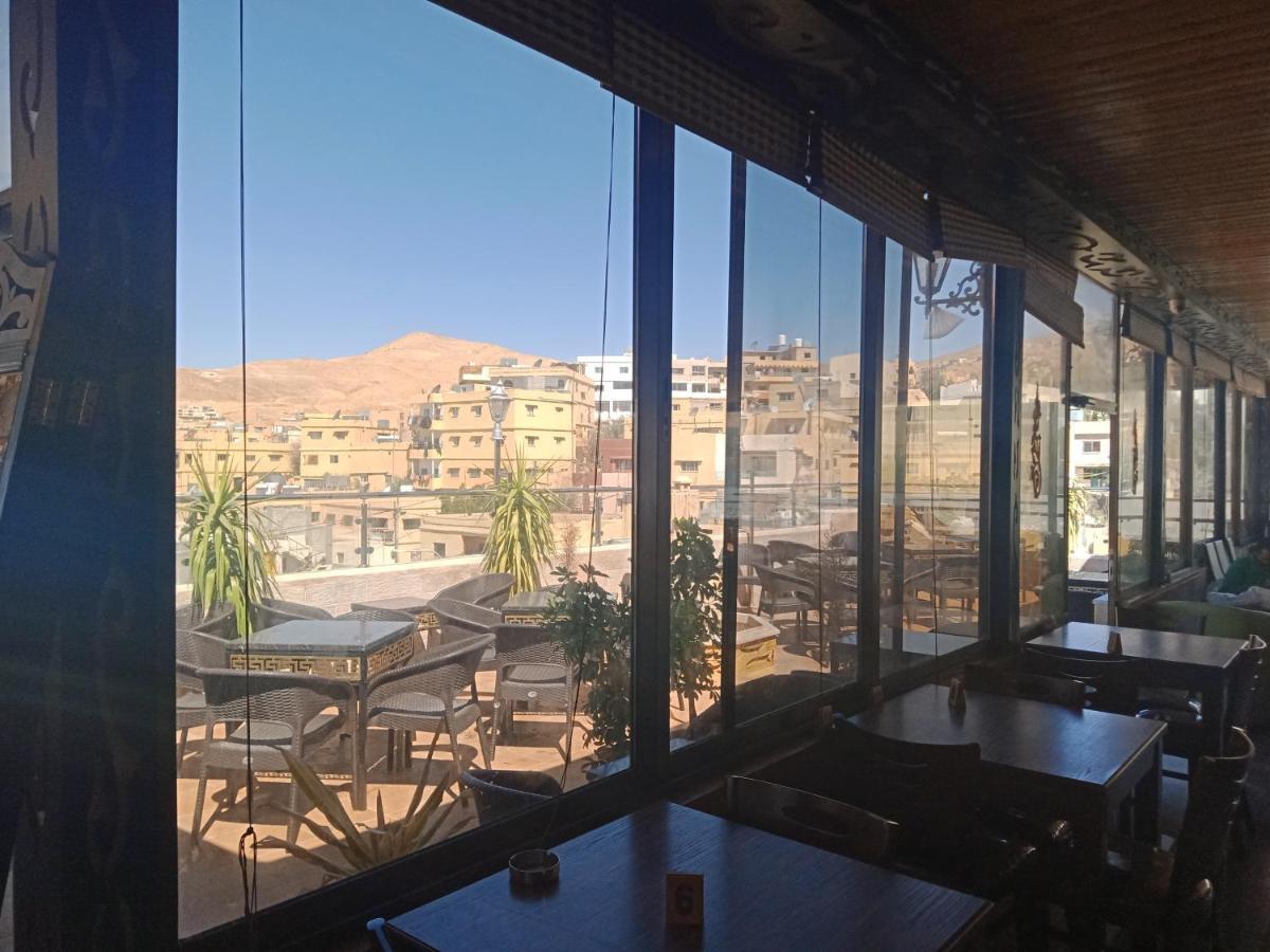 Petra Visitors Hotel Wadi Musa Luaran gambar