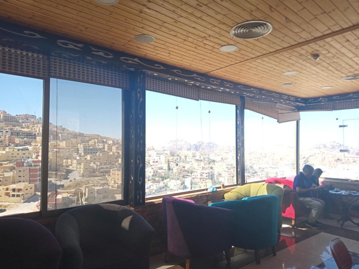 Petra Visitors Hotel Wadi Musa Luaran gambar